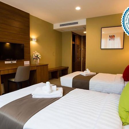 S Bangkok Hotel, Navamin Buitenkant foto