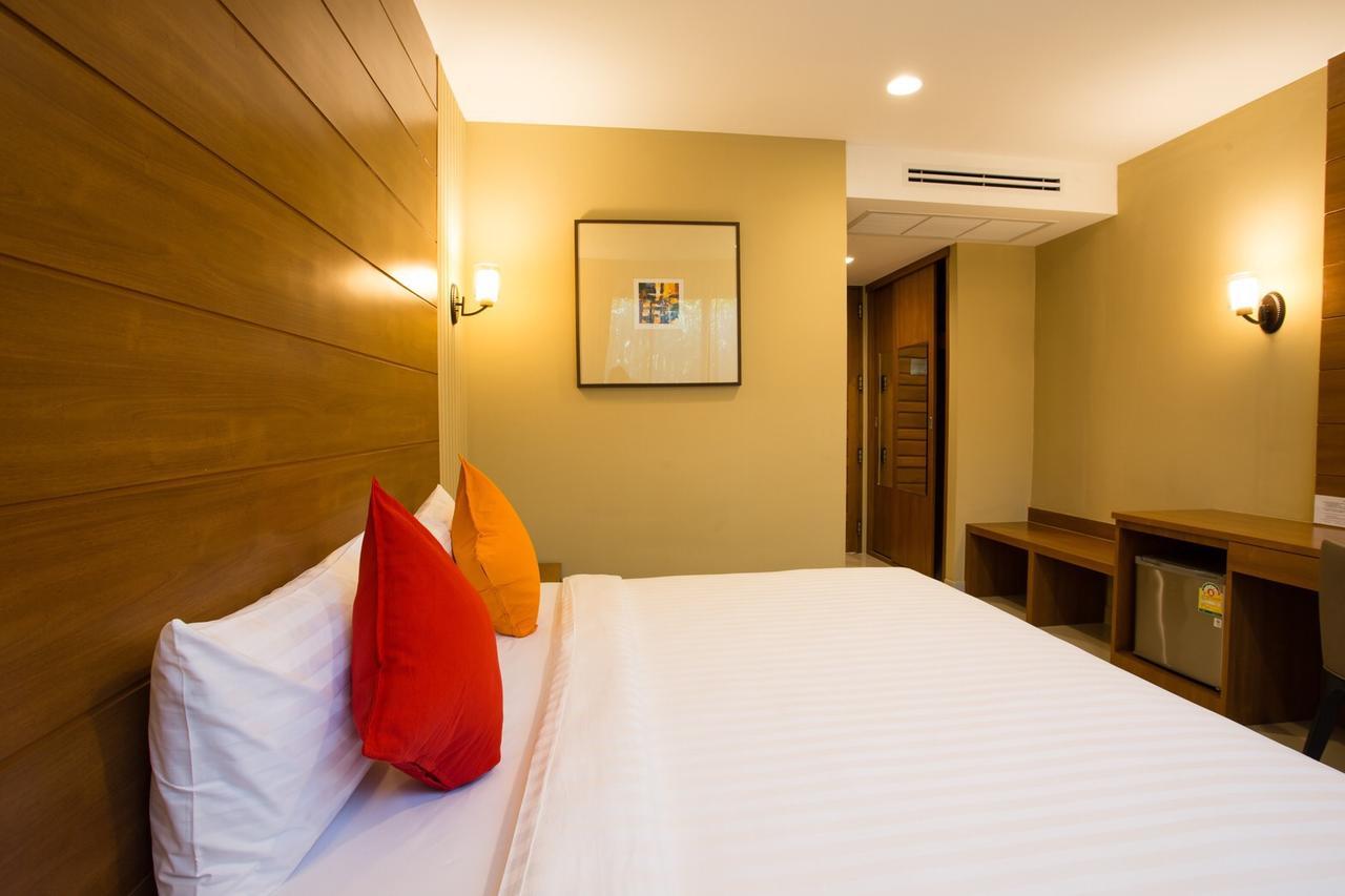 S Bangkok Hotel, Navamin Buitenkant foto